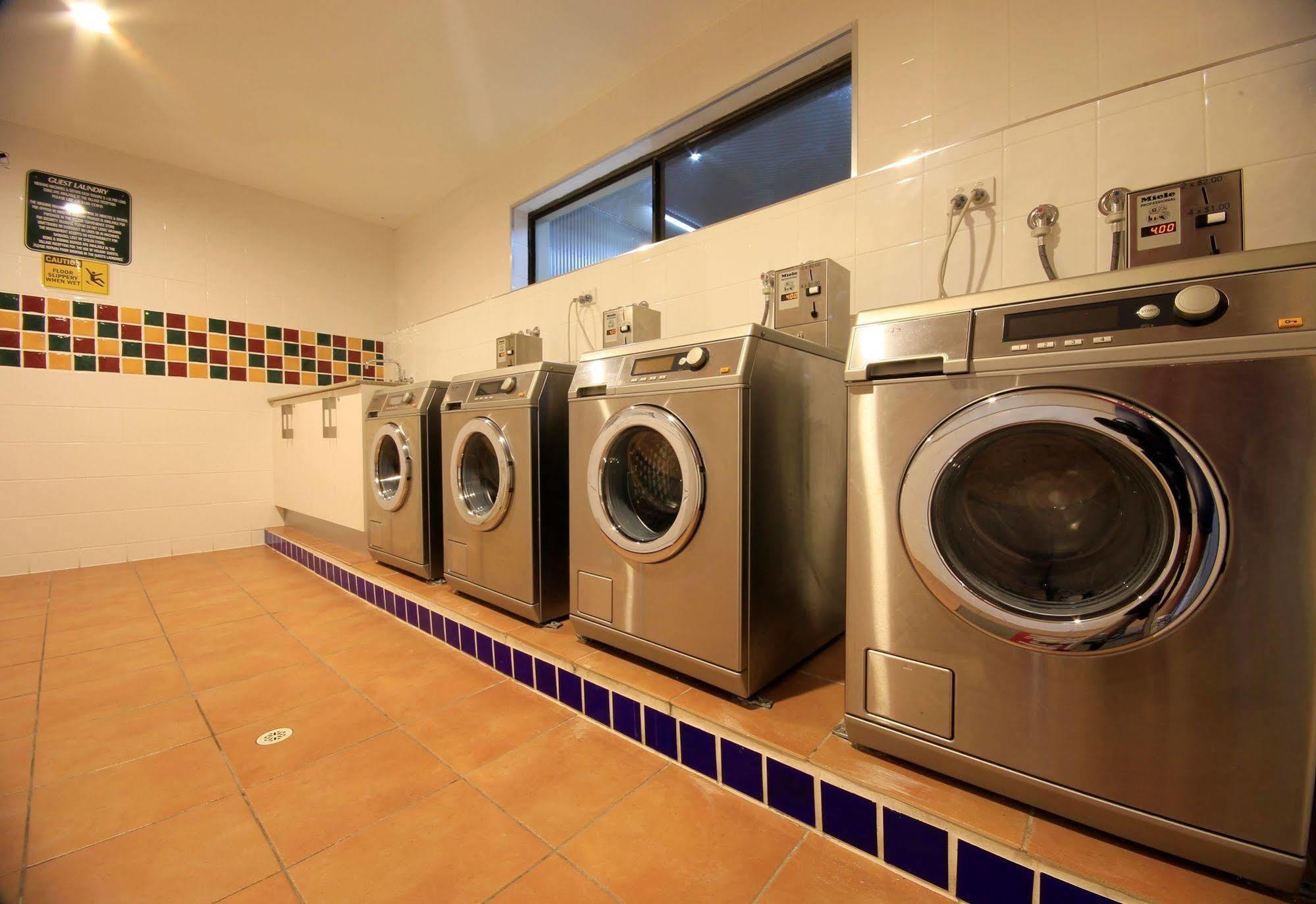 גולד קוסט Ashmore Palms Holiday Village מראה חיצוני תמונה