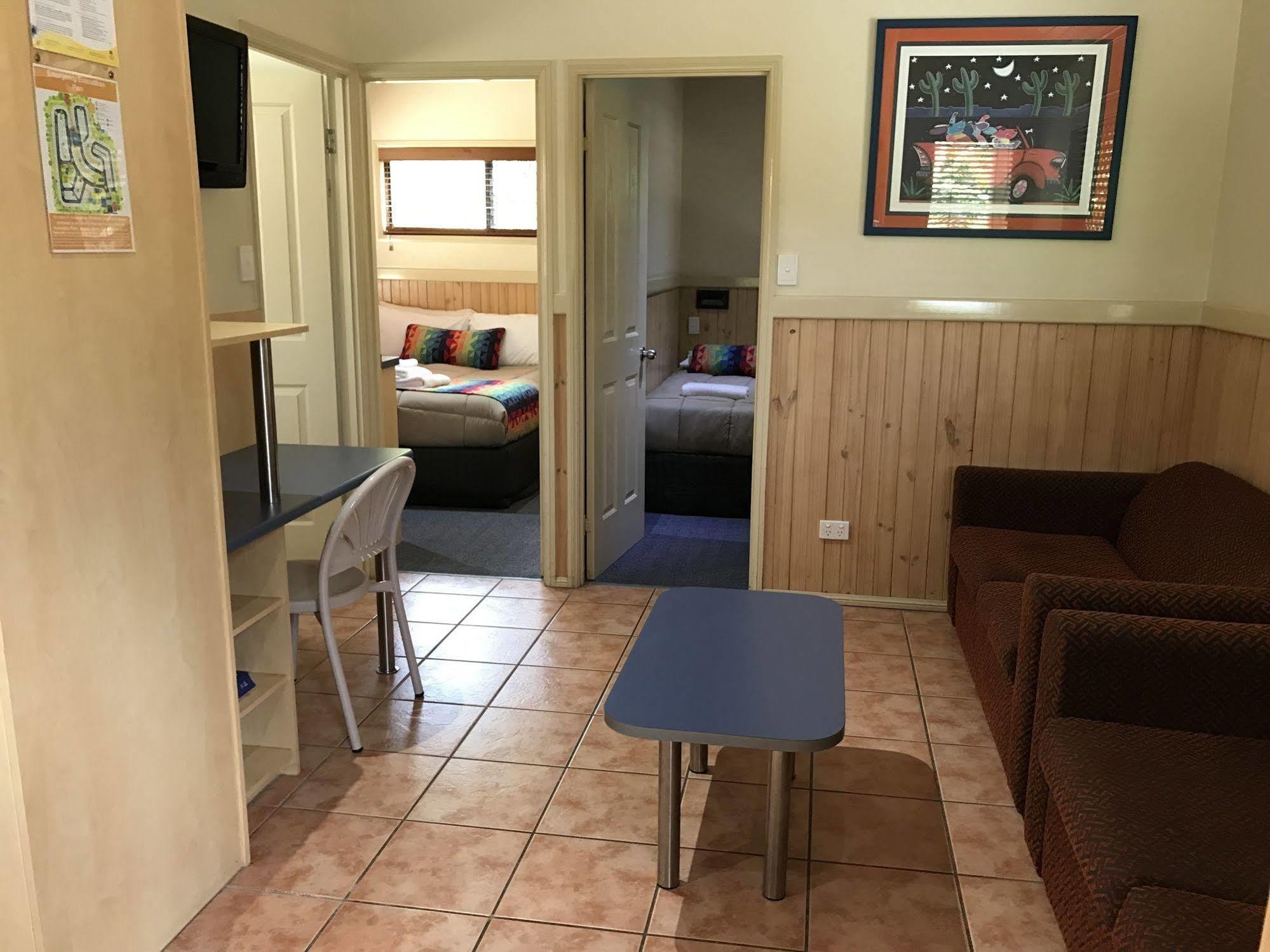 גולד קוסט Ashmore Palms Holiday Village מראה חיצוני תמונה