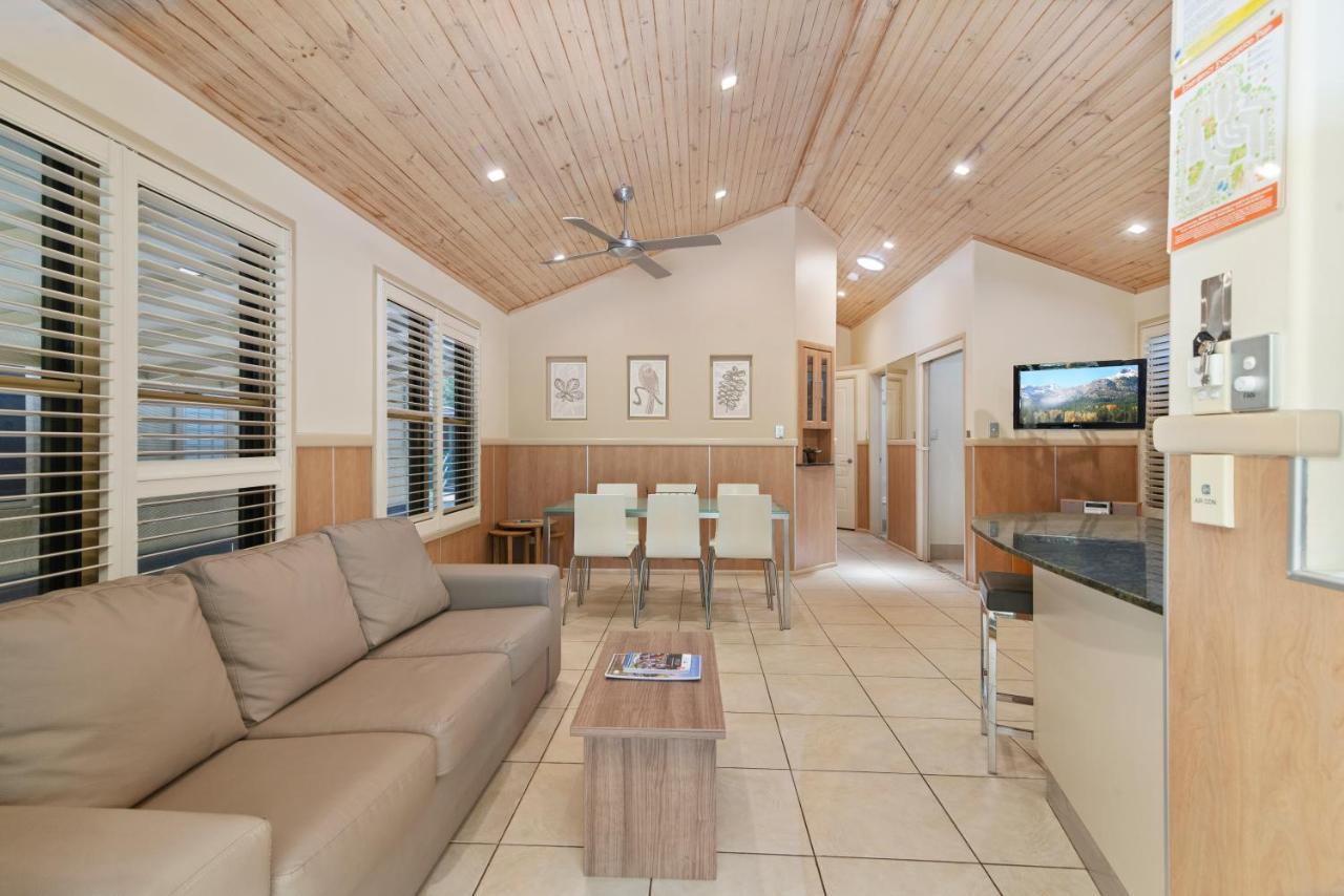 גולד קוסט Ashmore Palms Holiday Village מראה חיצוני תמונה