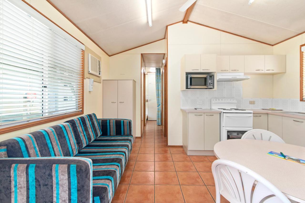 גולד קוסט Ashmore Palms Holiday Village מראה חיצוני תמונה